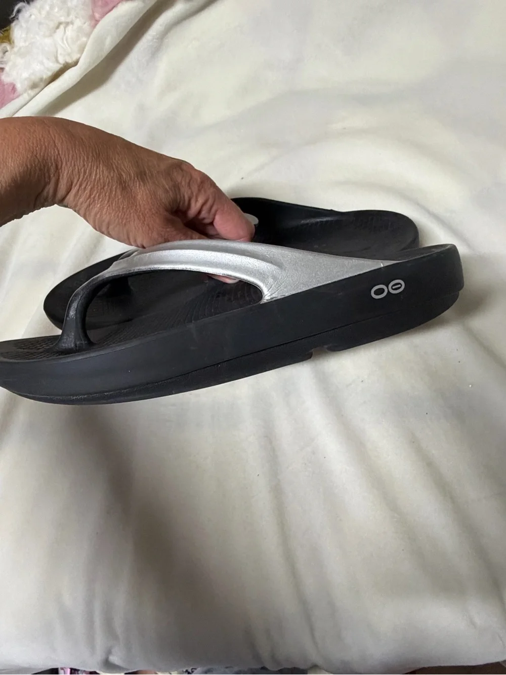 Oofos Women’s OOlala Recovery Comfort Sandal Size 11